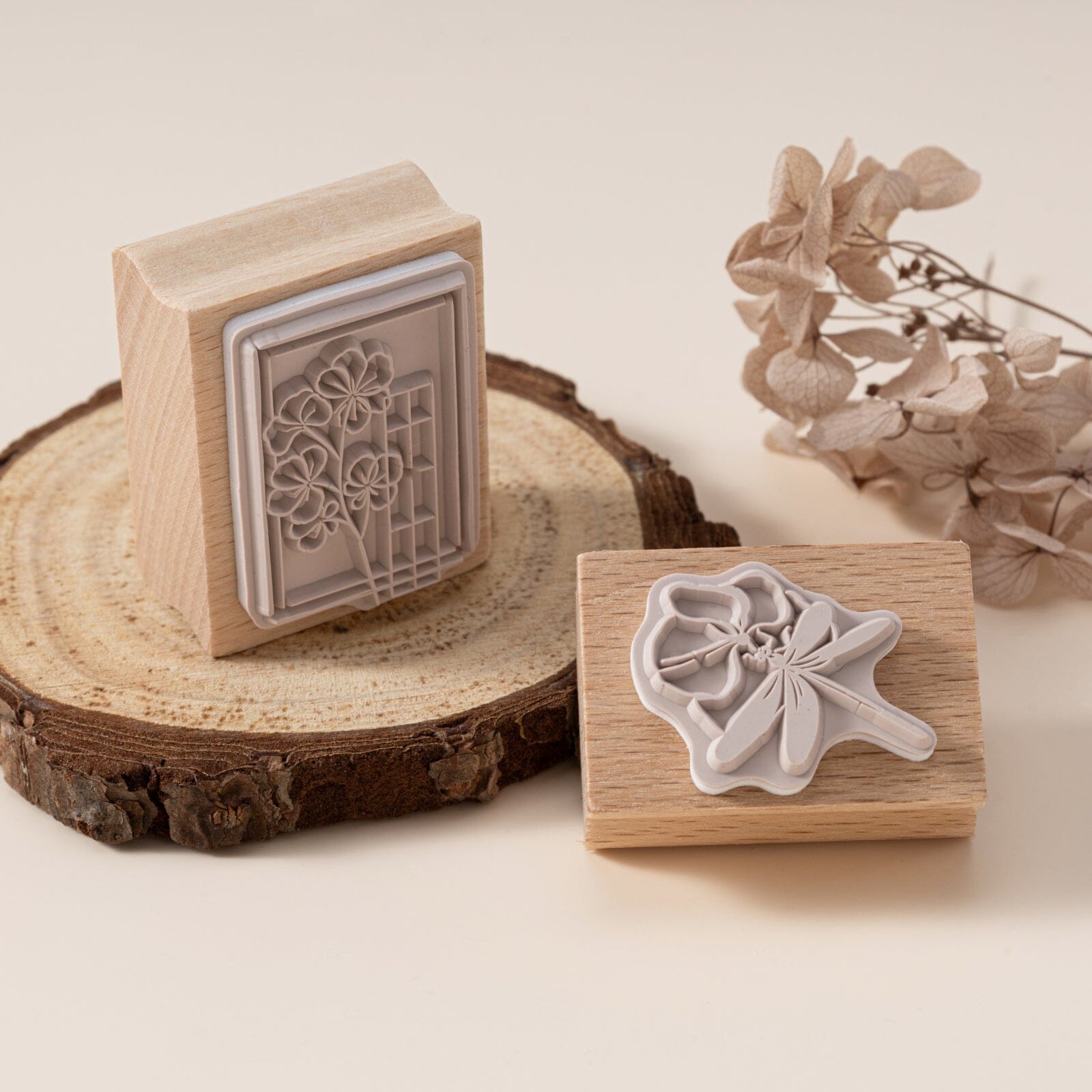 Hinoki - ‘Into the Summer’ Engraved Wooden Stamp Set